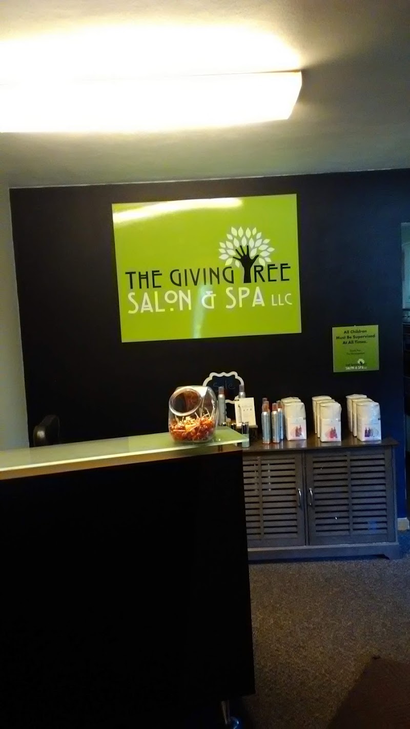The Giving Tree Salon & Spa, beauty salon in Springfield, OH, photo 2 of 4